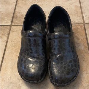 Boc Clogs